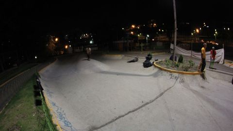 Simon Bolivar Track photo 2