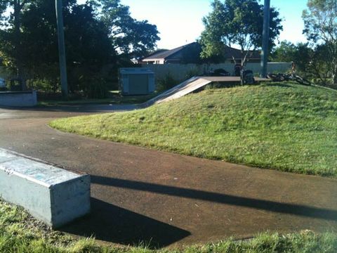 Sir Raleigh Drive Park photo 5