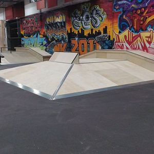 Skateland Indoor Park