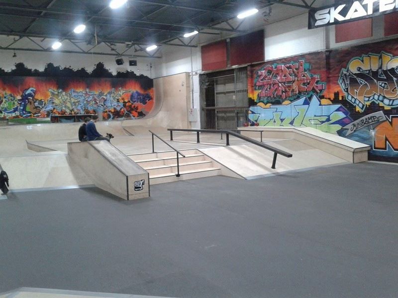 Skateland Indoor Park 