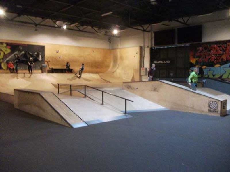 Skateland Skatepark