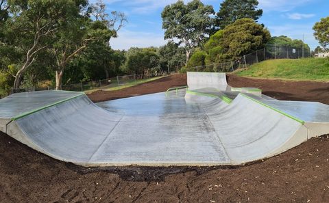 Skipton Skatepark photo 2