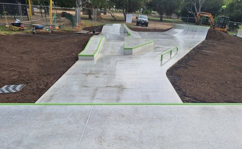 Skipton Skatepark photo 3