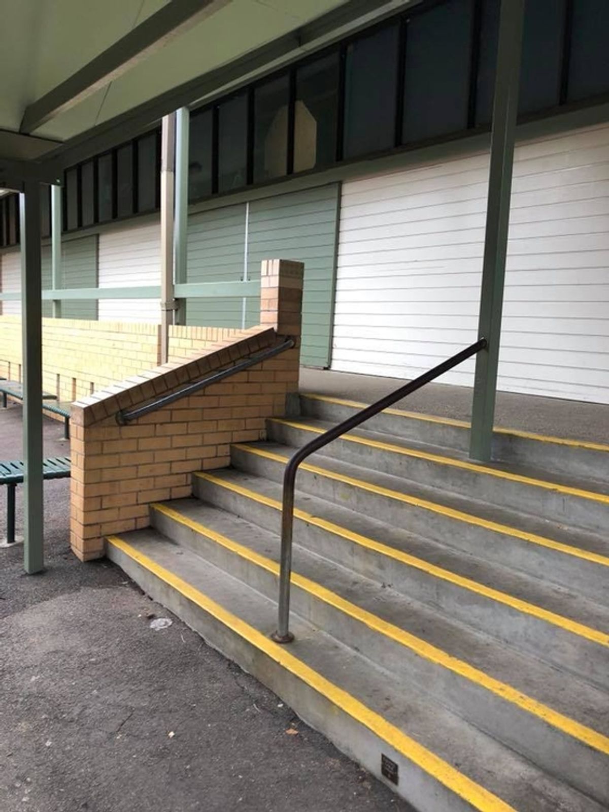 Lane Cove School Rail skate spot
