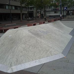 Stadhuisplein Street Park