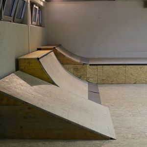Station 7 Indoor Skatepar