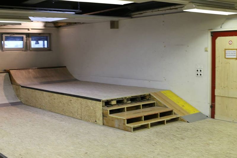 Station 7 Indoor Skatepark 