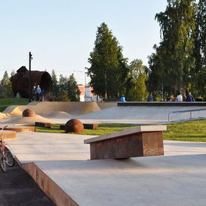 Steel Park Skate Park 