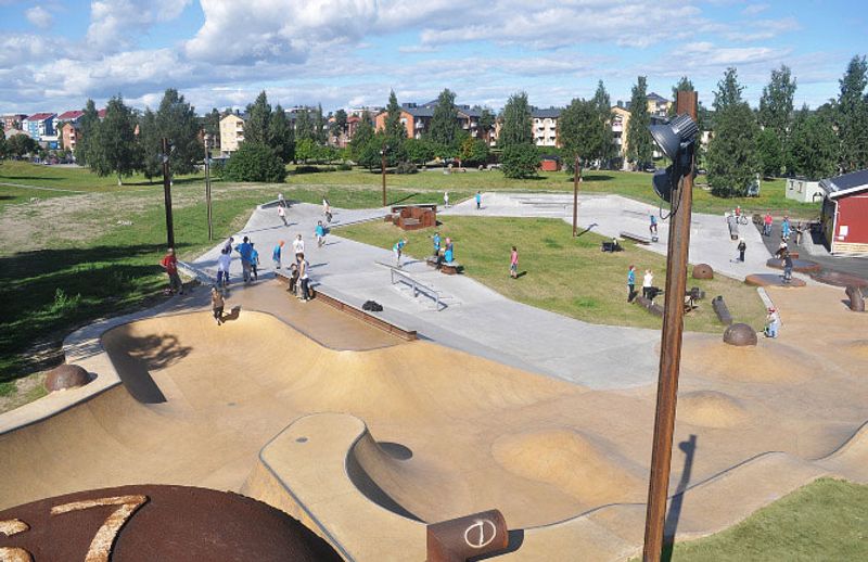 Steel Park Skate Park 