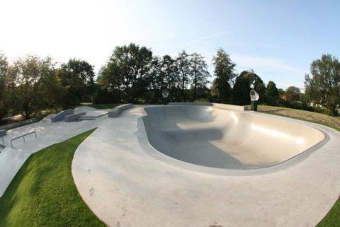 Steenwijk Skate Park photo 2