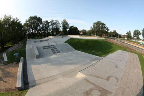 Steenwijk Skate Park photo 3