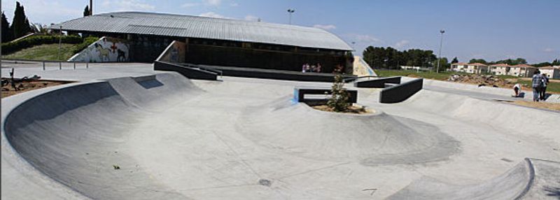 St Georges D'orques Skatepark 