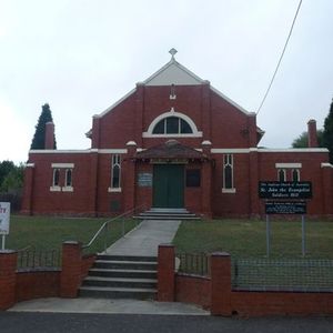 St Johns Rail 
