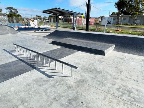 St Leonards Skatepark photo 6