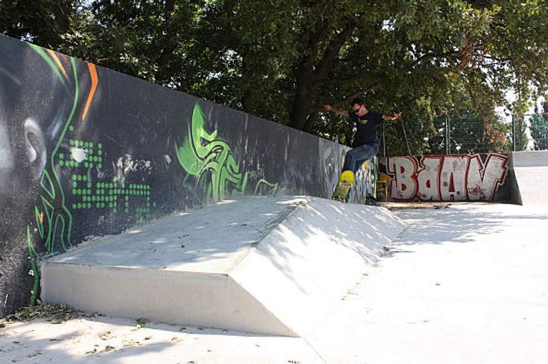 Saint Martin de Crau Skatepark