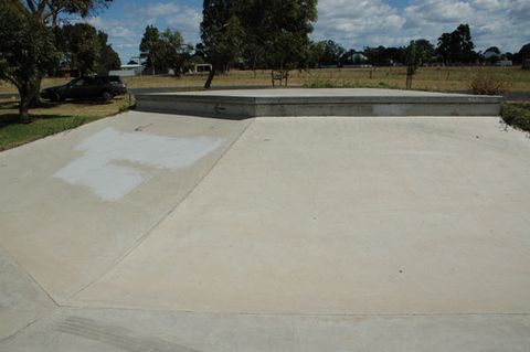 Stratford Skatepark photo 4