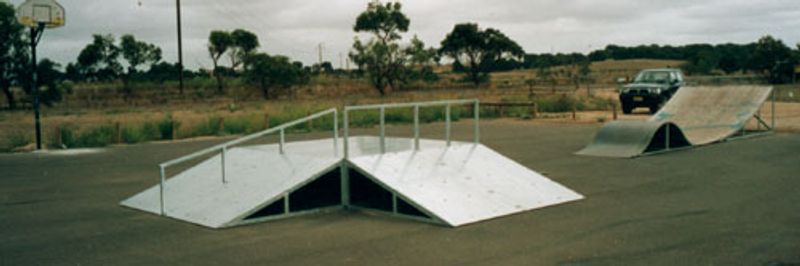 Strathalbyn Skate Park