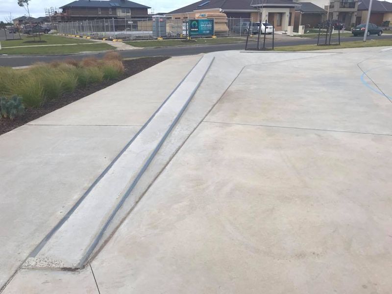 Green Garden Skate Thing