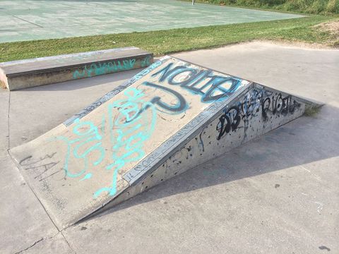 Suffolk Park Skatepark photo 13
