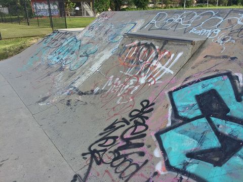 Suffolk Park Skatepark photo 7