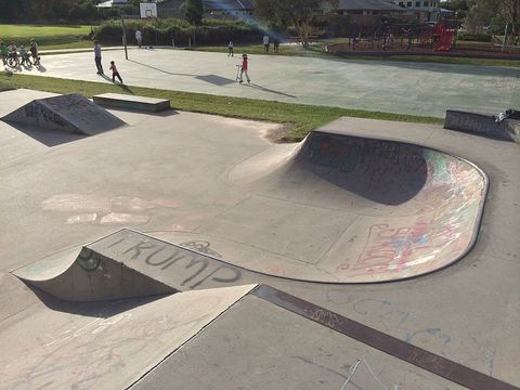 Suffolk Park Skatepark photo 12