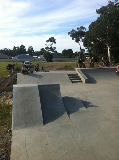 Sussex Inlet Skatepark photo 3