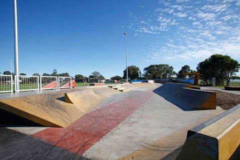 Swansea Skatepark photo 10