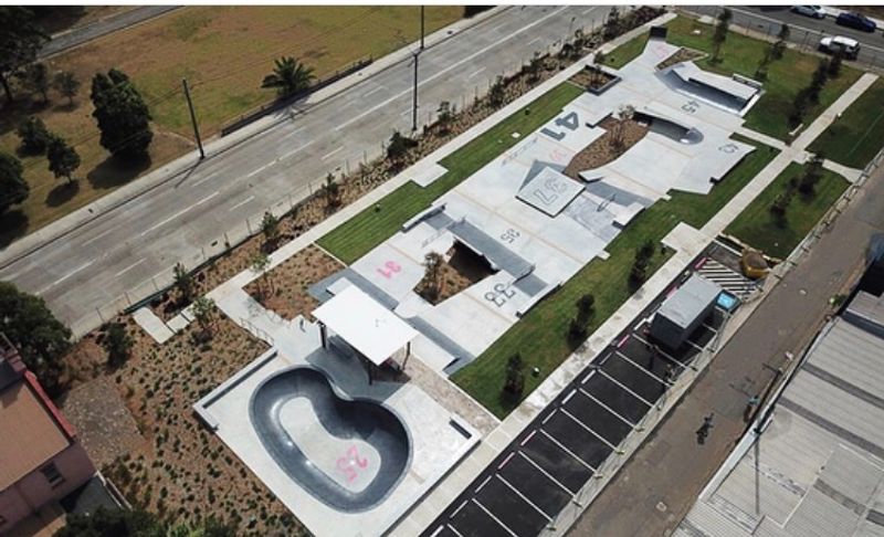 Sydenham Green Skatepark 