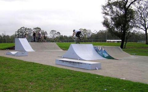 Tahmoor Skatepark photo 3