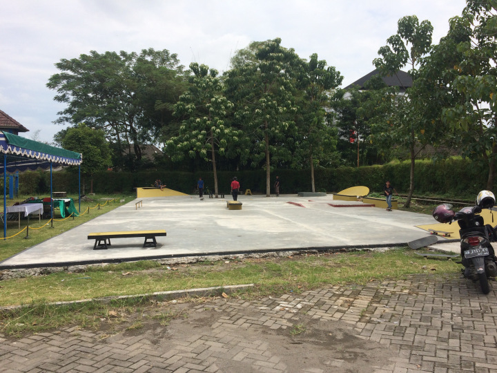 Tamkul Plaza 