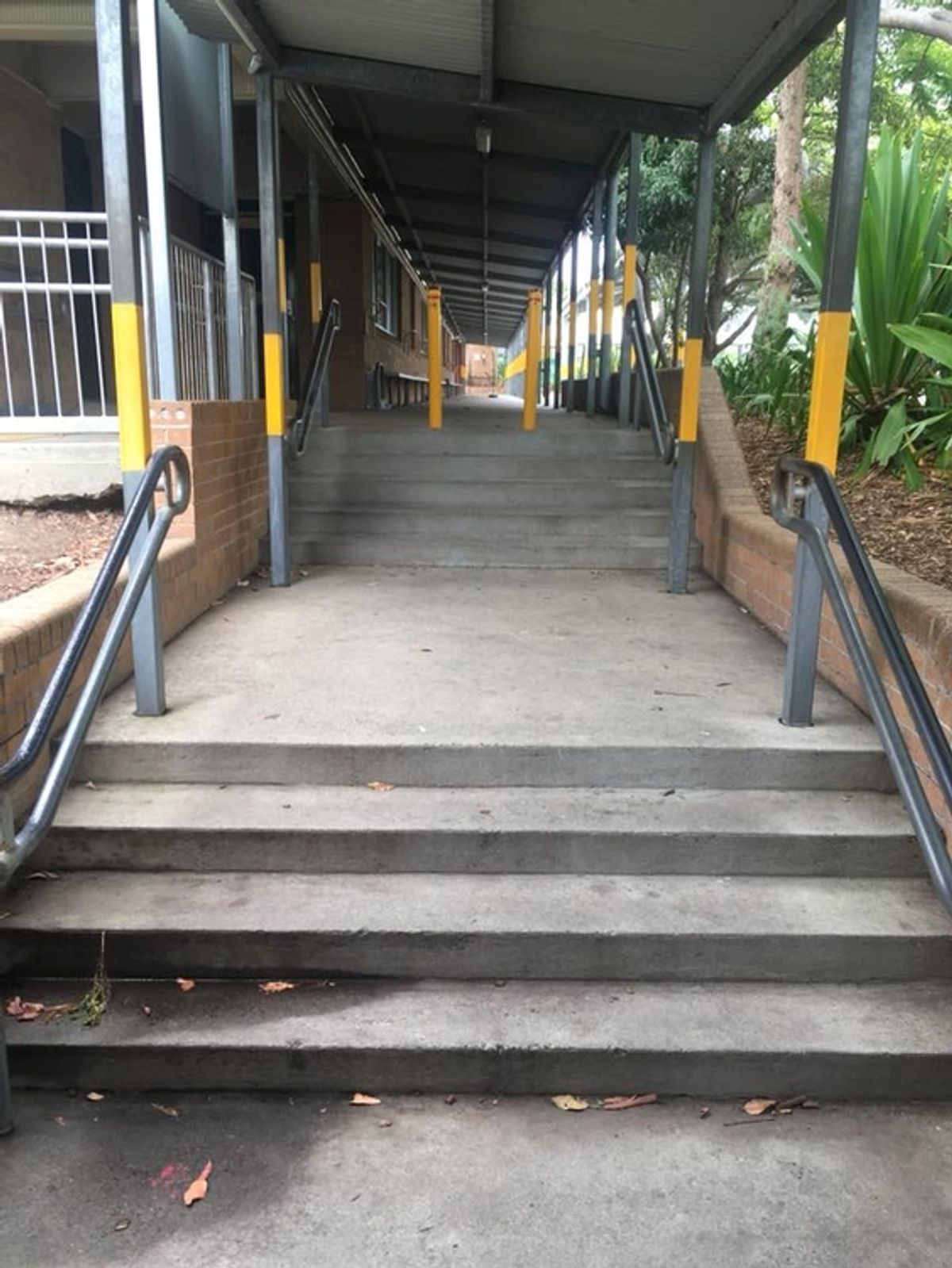 Taplan St Double skate spot