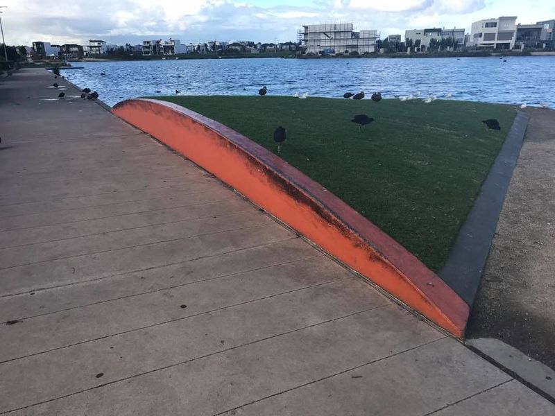 Lake St Red Ledge 