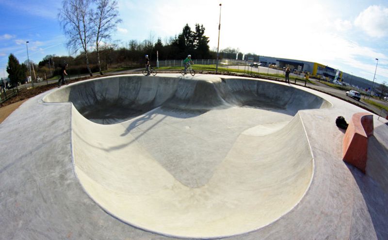 Thaon Les Vosges Skatepark