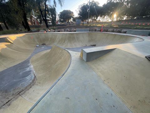 Thurgoona Bowl photo 5