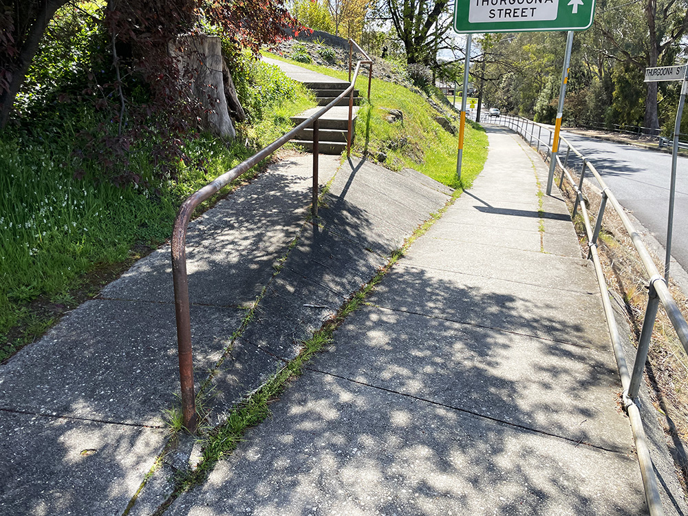 Thurgoona Rd Rail