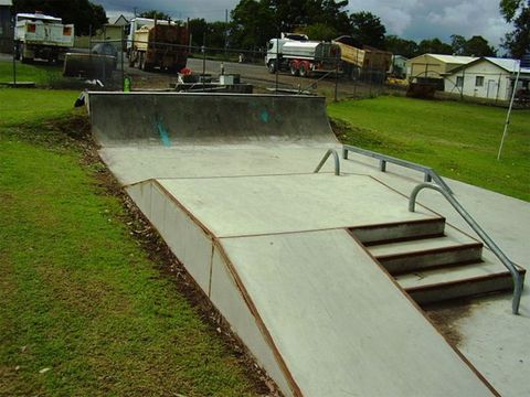 Tiaro (CLOSED) Skatepark photo 5