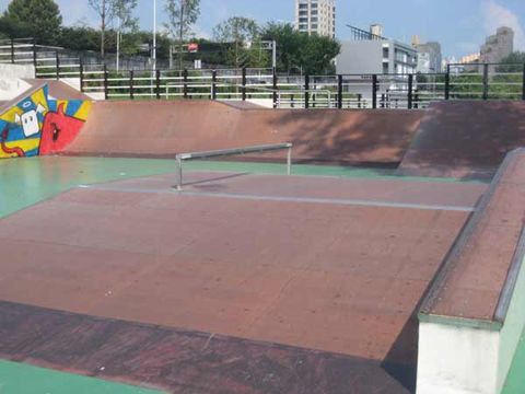 Ttukseom Skatepark photo 4