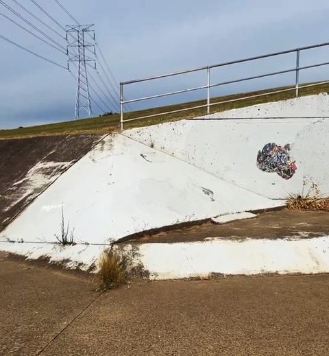 Tucks Rd Bank photo 2