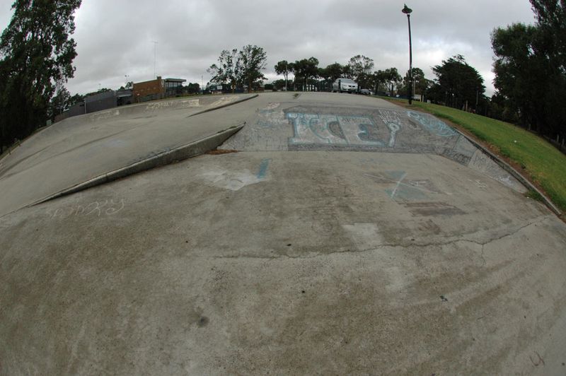 Traralgon Bowl