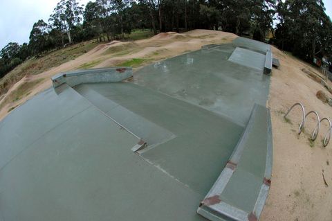 Trentham Skatepark photo 4