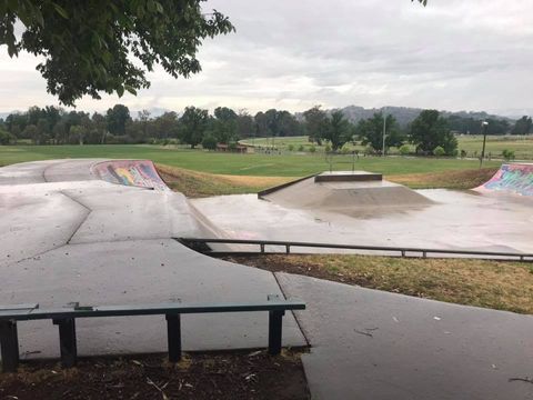 Tumut Skatepark photo 17
