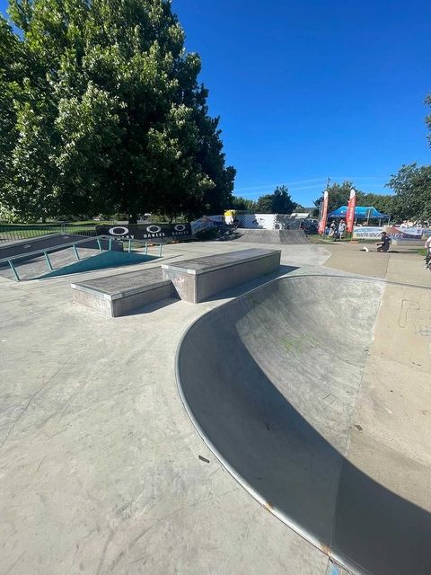Tumut Skatepark photo 3