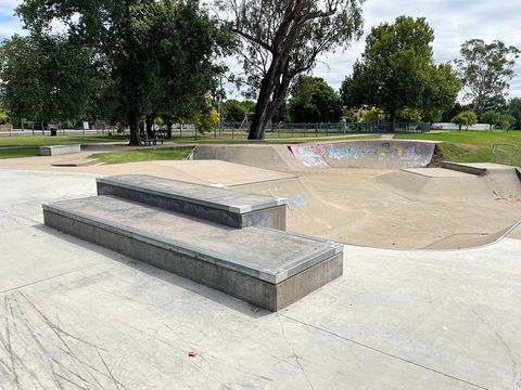 Tumut Skatepark photo 4