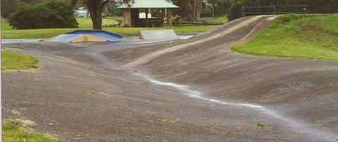 Ulverstone Old Skatepark photo 13