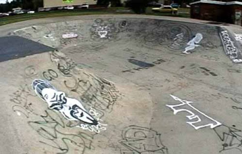 Unanderra Bowl