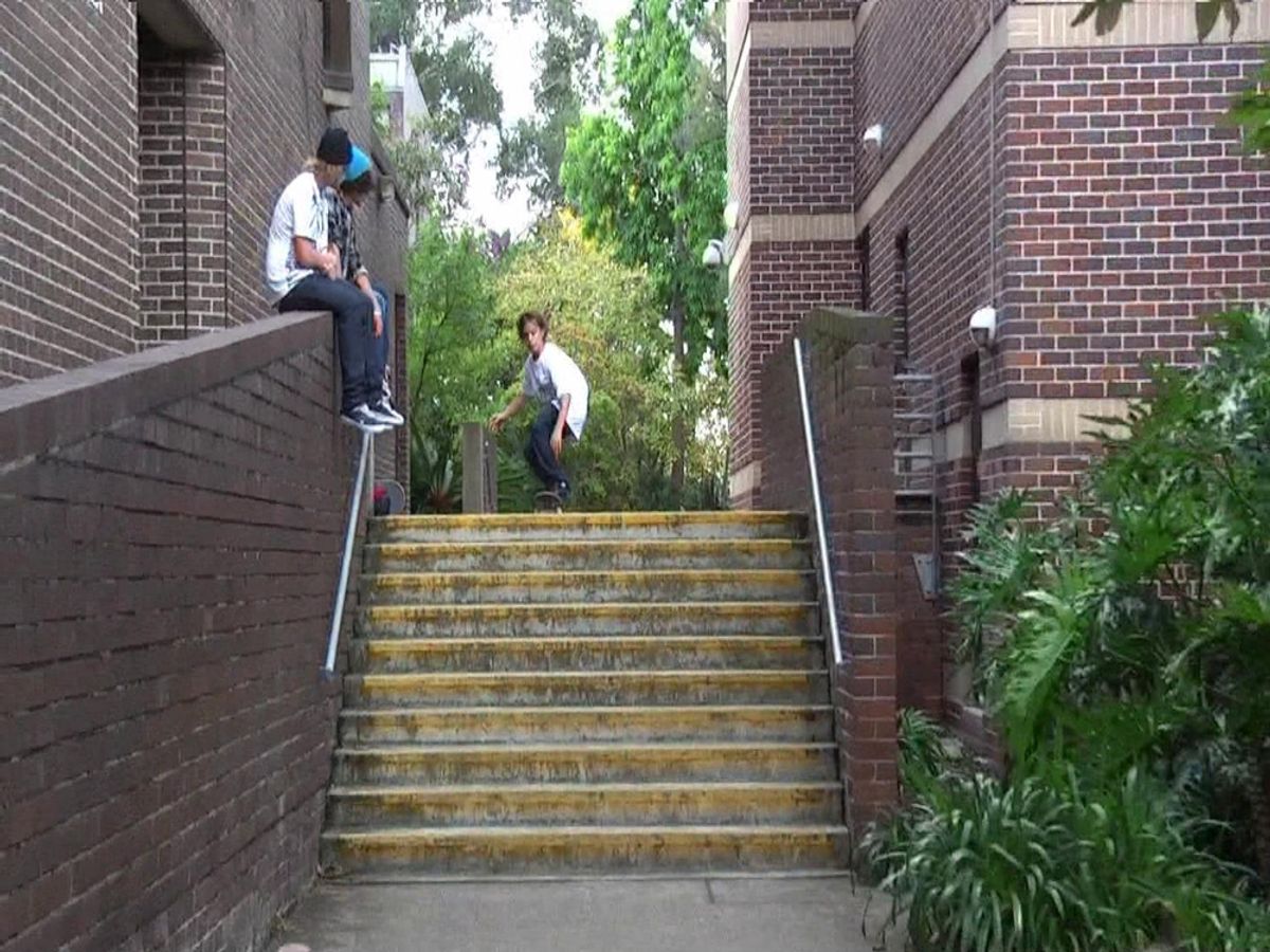 Uni 10 skate spot