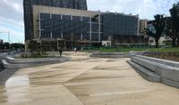 Uni Square