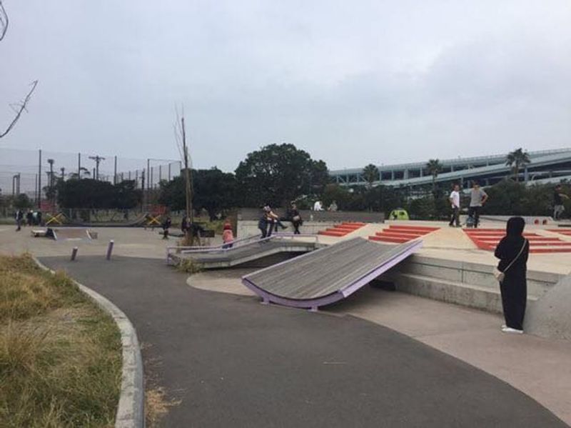 Urayasu City Athletic Skatepar