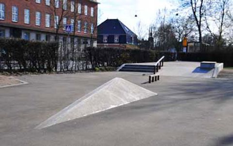 Vanlose Skatepark photo 3