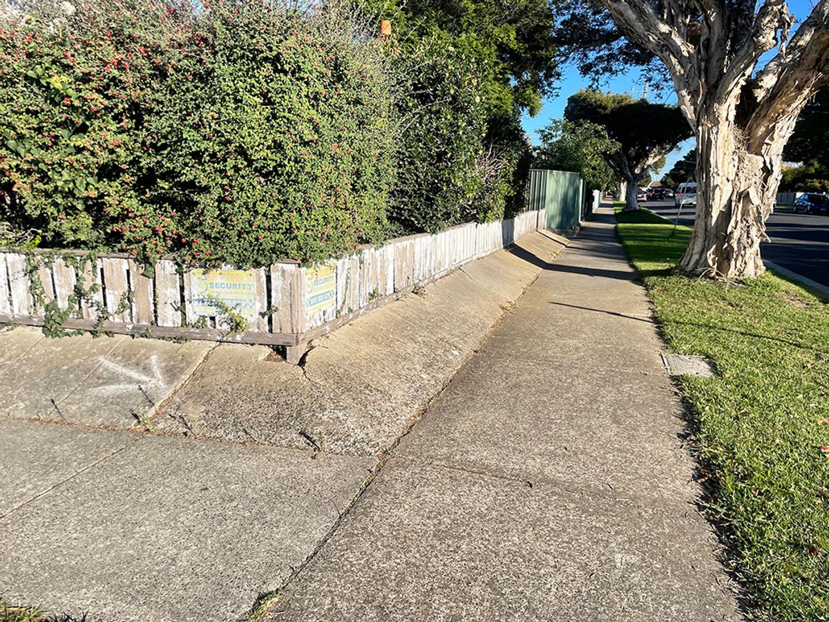 Verner St Bank skate spot